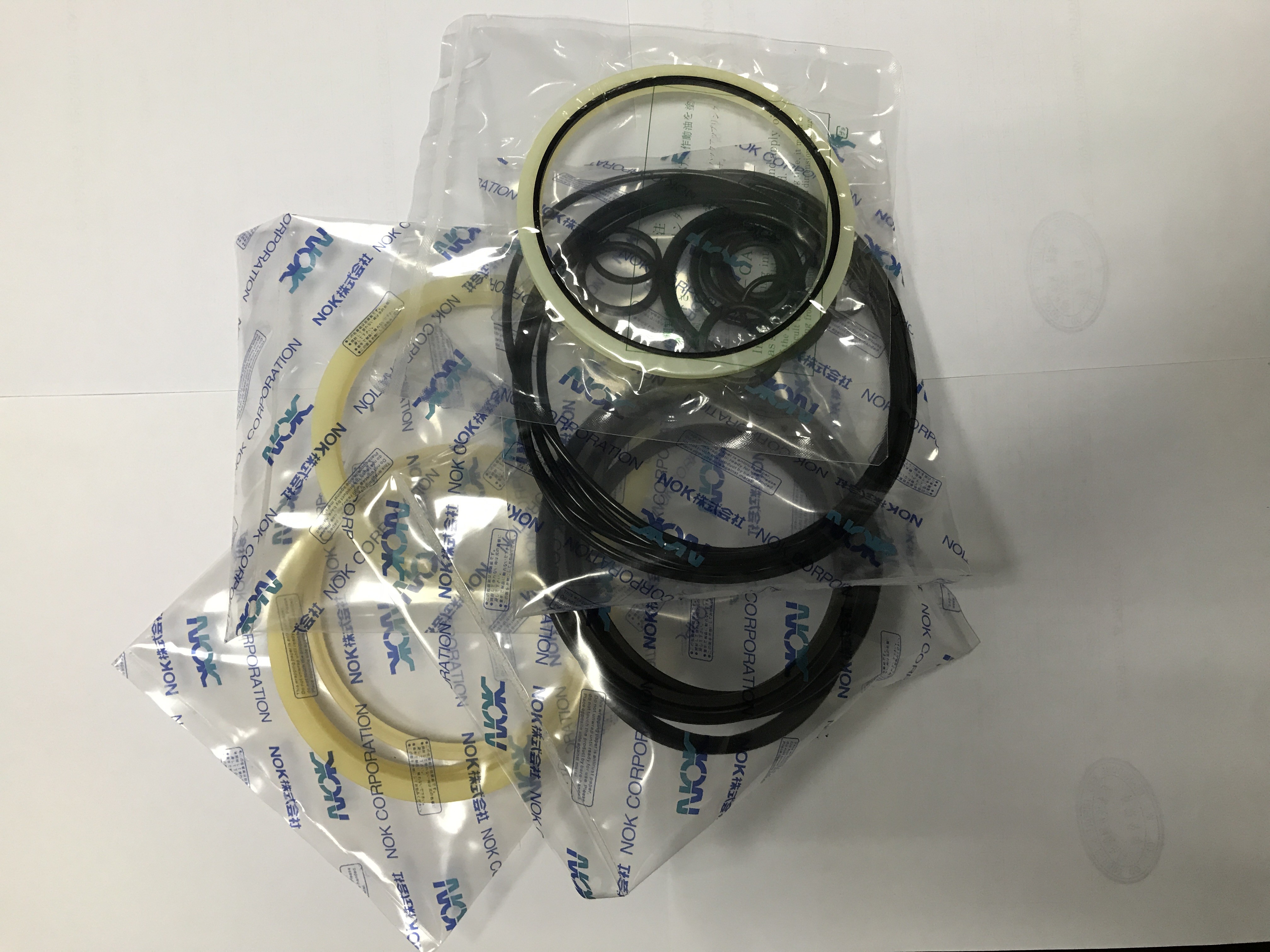 Hydraulic Bucket Seal Kit PU 93A NBR 90 Arm Seal Kit For HITACHI EX1200-5