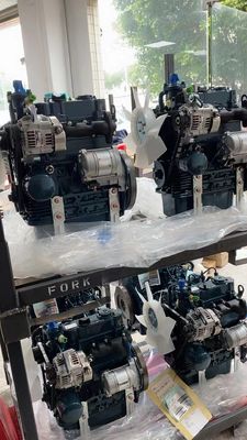 D782, D782-ET05_CN4 Động cơ diesel cho máy đào Kubota